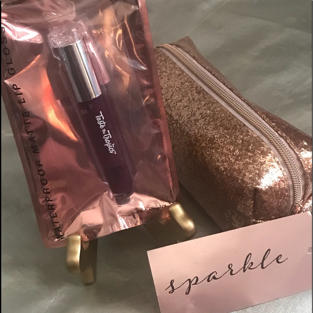 Deep Plum Matte Lipstick W/ Makeup Pouch